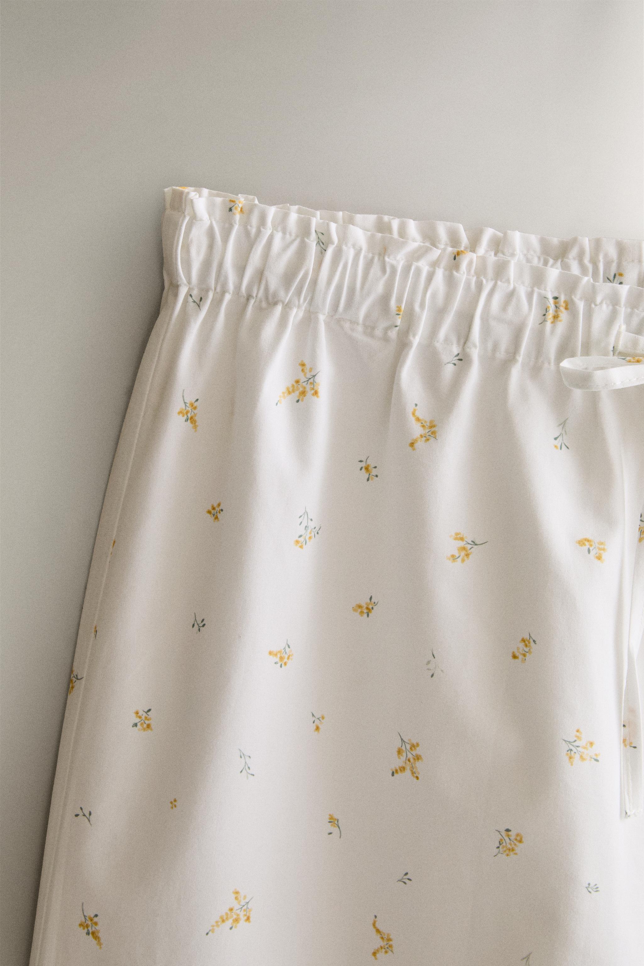 FLORAL PANTS